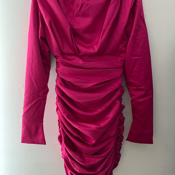 NWT House Of CB Giorgiana Dress in Hot Pink Size Extra Small - Picture 4 of 4